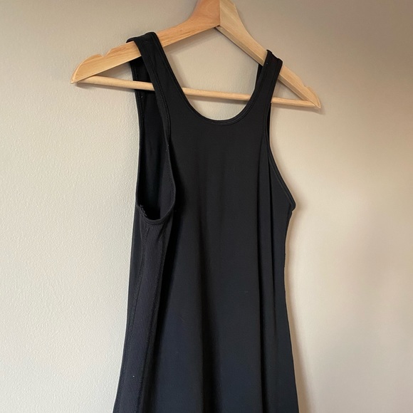 Lulu Lemon Athletica Lab Black Fitted Midi Dress - Picture 4 of 5